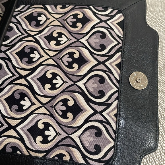 Brighton Handbag - Picture 8 of 12